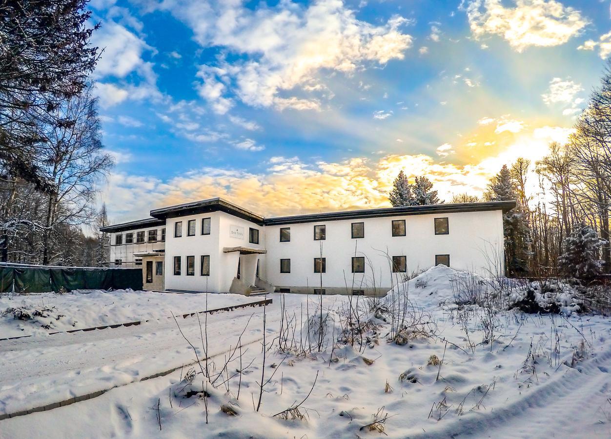 Das Tann Rooms & Wine Тале Екстер'єр фото